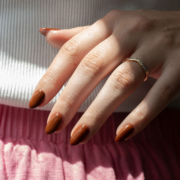 Brown Gel Nail Polish & Starter Kits | Dirtbag | United