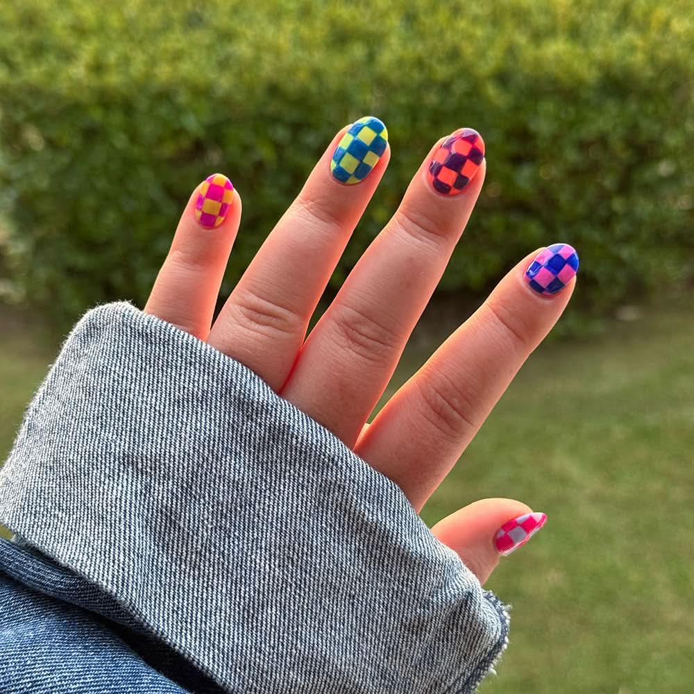 Gelous Read Between the Limes gel nail polish - photographed in New Zealand on model