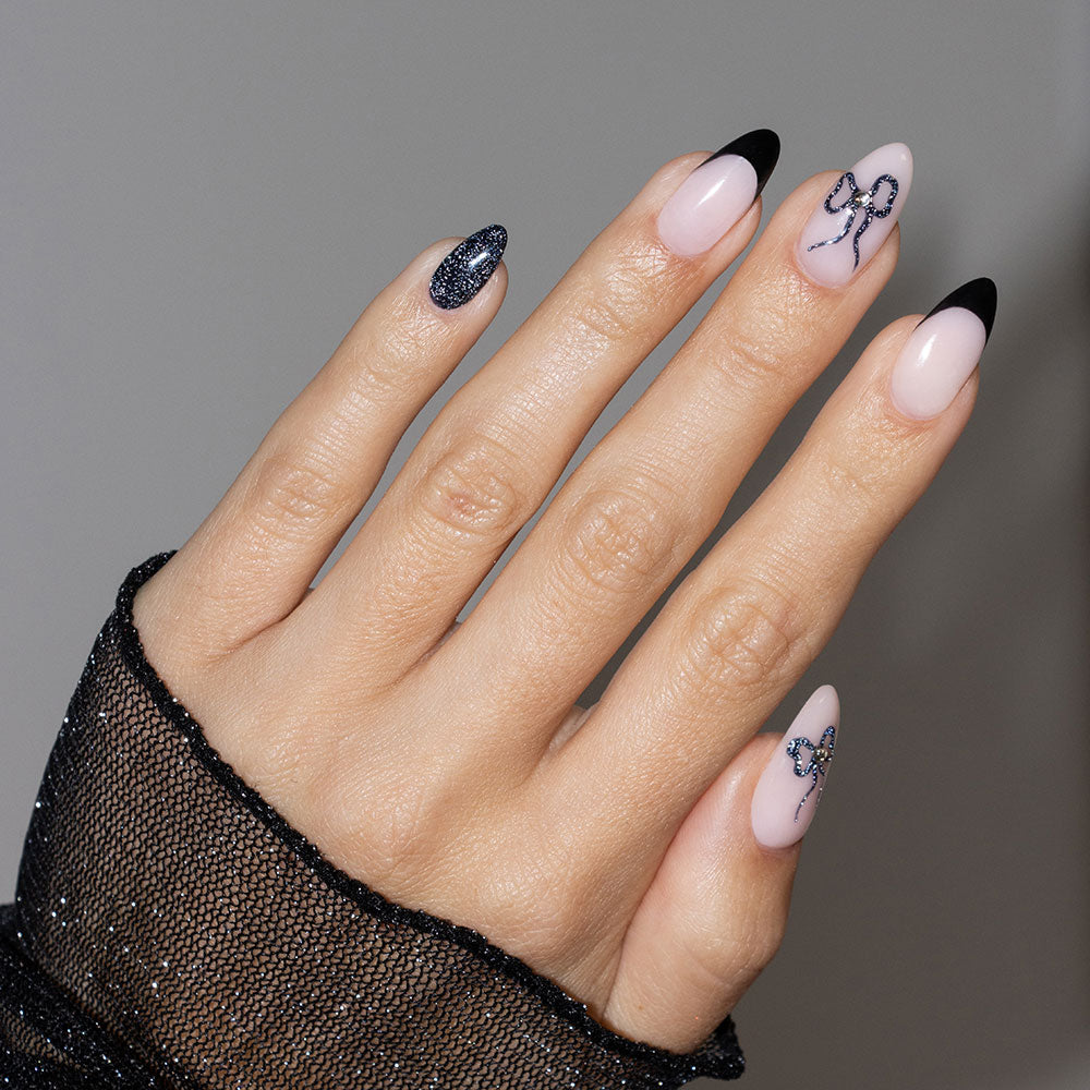 Gelous Classic Pearl and Rhinestone Nail Art Set product photo - photographed in New Zealand