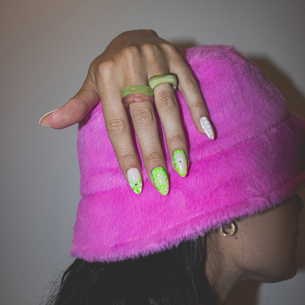 Gelous Pastel Rhinestone Nail Art Set product photo - photographed in New Zealand