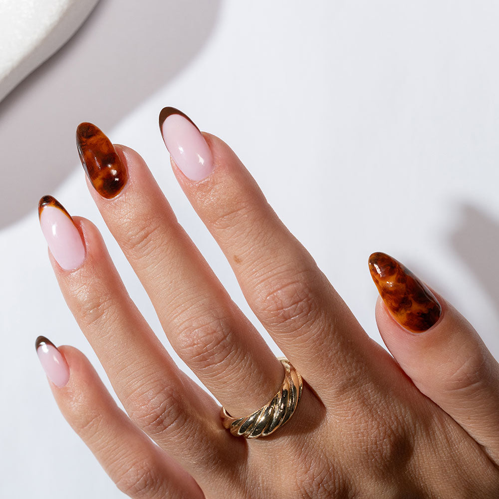 Elegant Gradient Bloom Porcelain Acrylic Nails