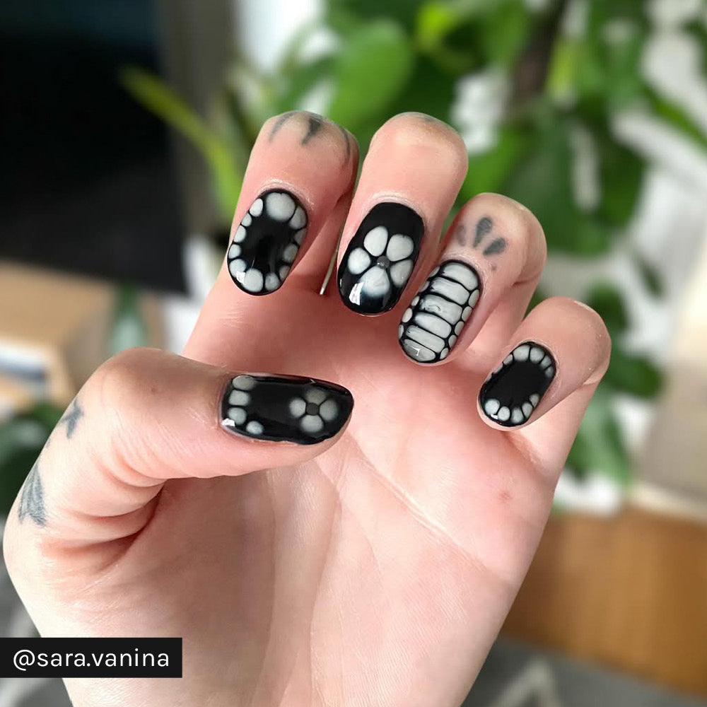 Elegant Gradient Bloom Porcelain Acrylic Nails