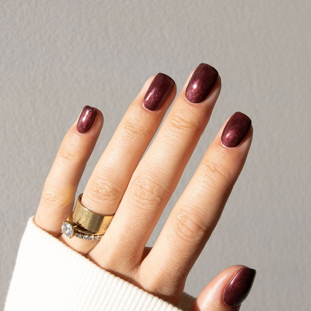 Gelous Mull it Over HEMA & TPO Free gel nail polish swatch - photographed in New Zealand on model
