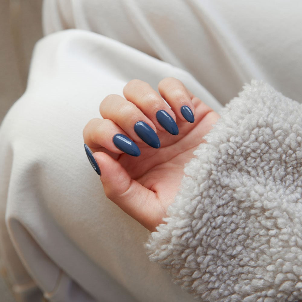 Gelous Nightfall HEMA & TPO Free gel nail polish swatch - photographed in New Zealand on model