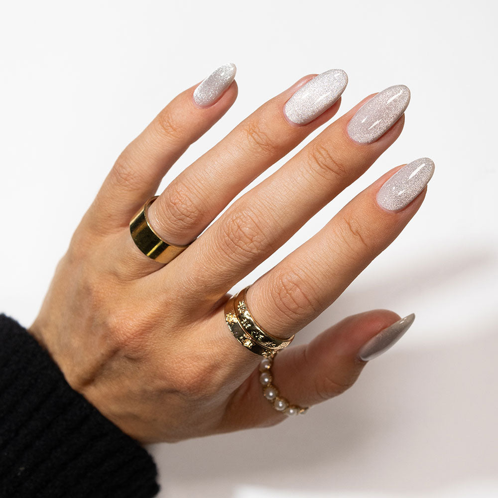 Gelous Velvet Cosmos HEMA & TPO Free gel nail polish - photographed in New Zealand on model