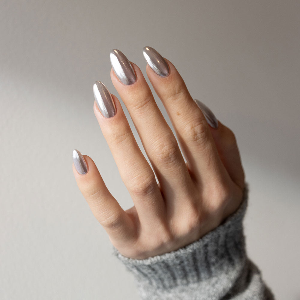 Gelous Silver Mirror Chrome Powder - photographed in New Zealand