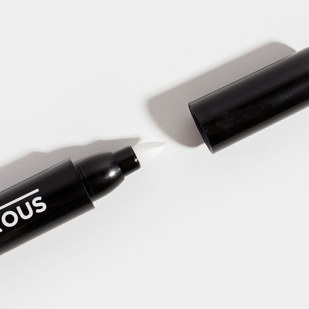 Gelous Gel Nail Polish Removal Pen product photo - photographed in New Zealand
