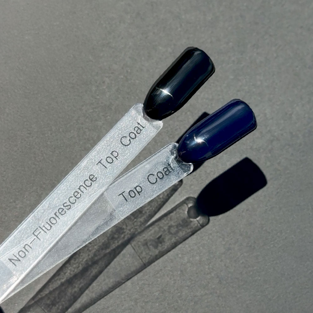 Gelous Non-Fluorescence Top Coat gel nail polish - photographed in New Zealand